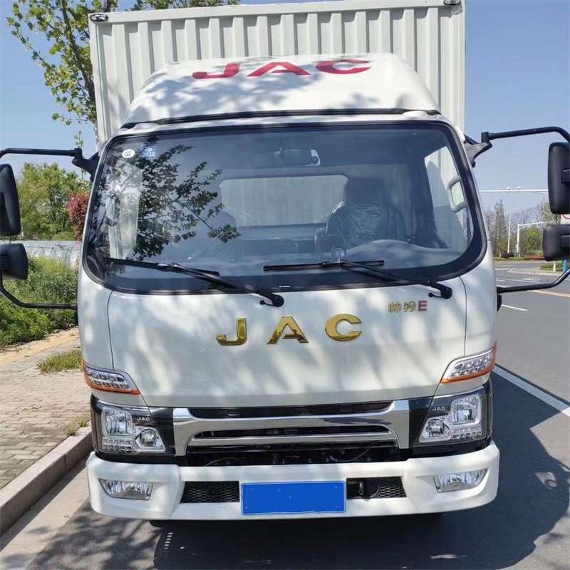 翠屏区错那县：物流专线的高效货运之旅